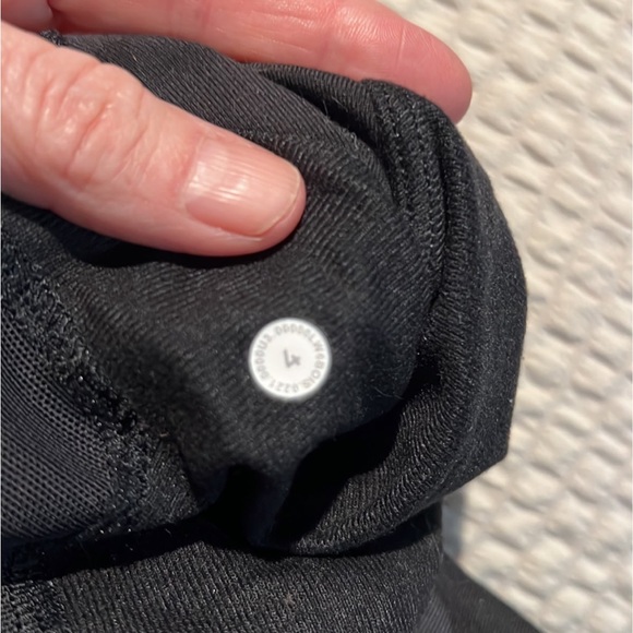 Lululemon Ready to Rulu crop pant size 4 - Picture 5 of 5